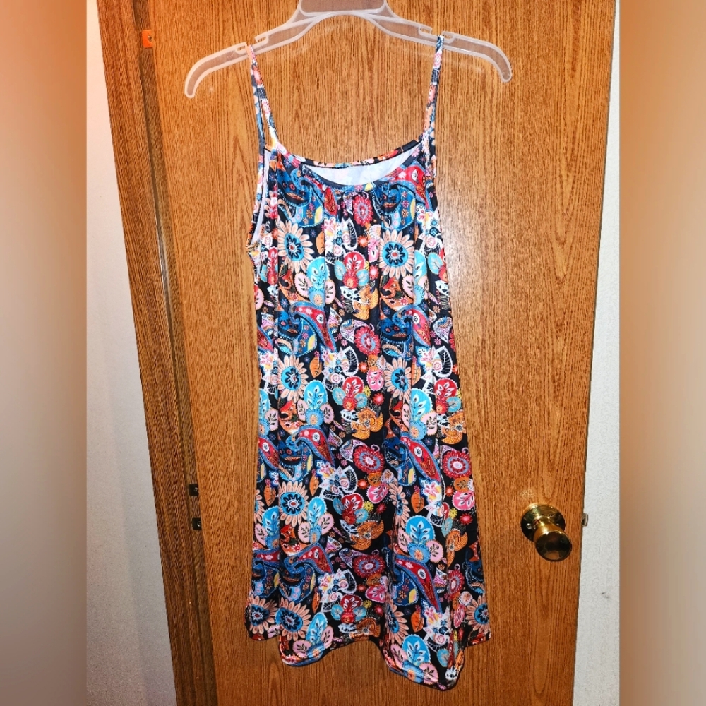 💓3/$15 Women's 3X Gorgeous Spaghetti Strap Sundress